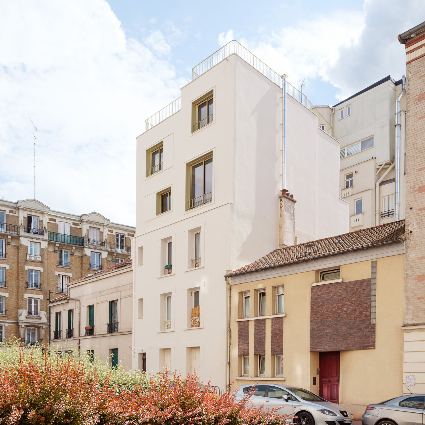 Surélévation d'un immeuble, Vanves — structure bois rapportée